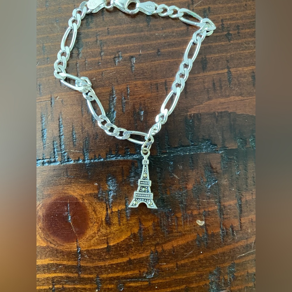 Sterling silver 925 Italy Eiffel Tower charm bracelet ~